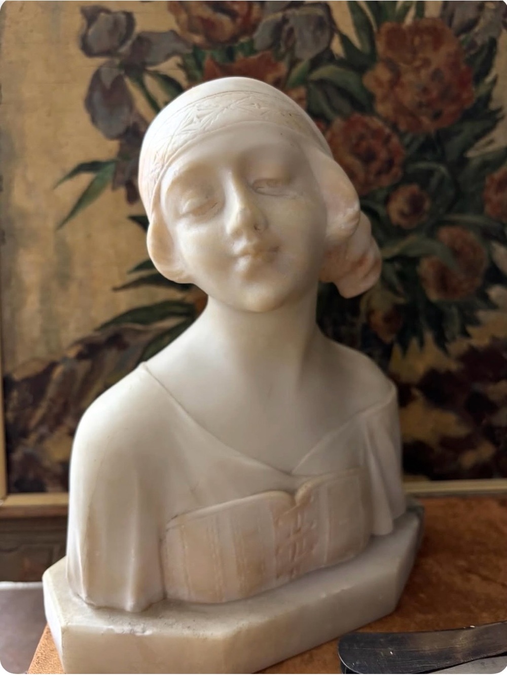 White Marble Bust Sculpture - Classic Home Art Accent - Picture 2 of 8